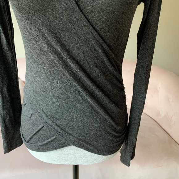 SEVEN SISTERS | Long Sleeve Cross Over Top Grey - Picture 3 of 8